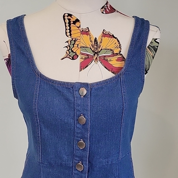 Very J Dresses & Skirts - Very J denim jumper with pockets. 100% cotton. Size is Small